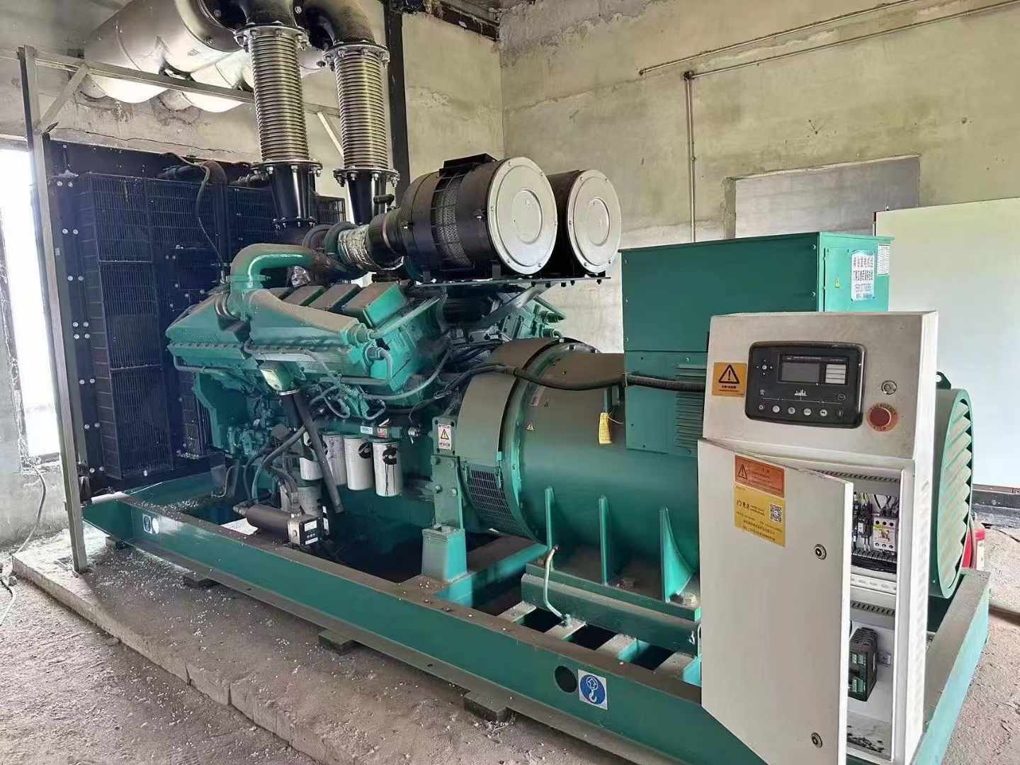 天水无功补偿装置的性能评估需要考虑哪些因素？